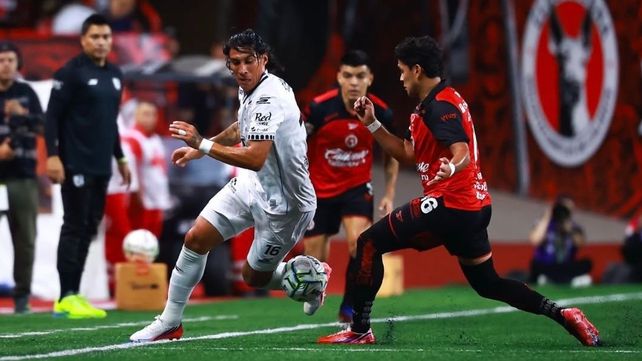 El ex-Central Enzo Giménez pasa por un muy buen momento futbolístico en Querétaro y eso le valdría una convocatoria a la selección de Paraguay.