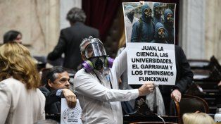 El diputado Paulón y un fuerte reclamo