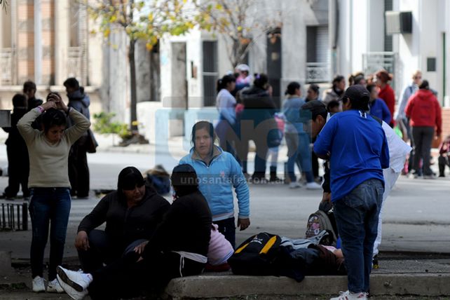 La CCC realizó una protesta frente a la Municipalidad con un acampe