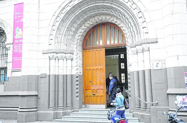 entre ríos y córdoba. Más de 7 mil estudiantes concurren a la casa de estudios.