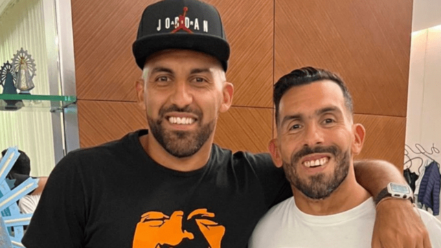 Atento Colón: Ábila, apuntado por Tevez para Independiente Atento Colón: Ábila, apuntado por Tevez para Independiente