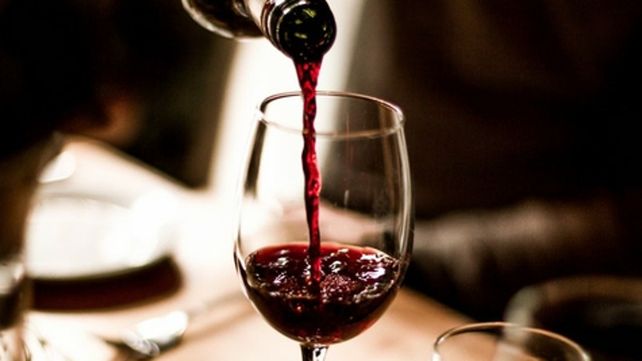 Salud. Los médicos recomiendan una copa de vino