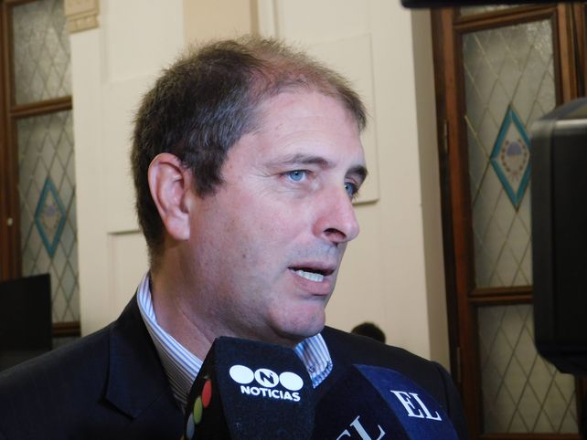 Carlos Lanzaro es el actual presidente de la Federaci&oacute;n Santafesina de F&uacute;tbol.