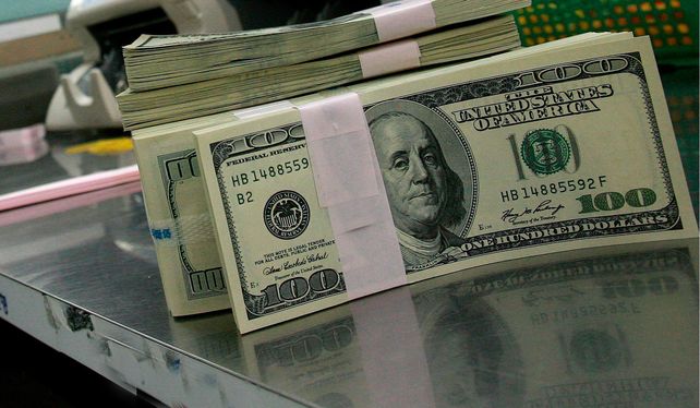 En el cierre de la jornada el Central logró bajar el dólar