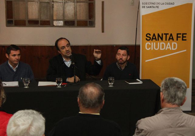 Licitaron nuevos trabajos de bacheo para distintos barrios
