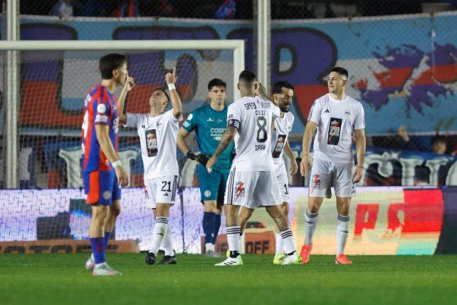 Riestra le ganó a San Lorenzo por la Copa Argentina.