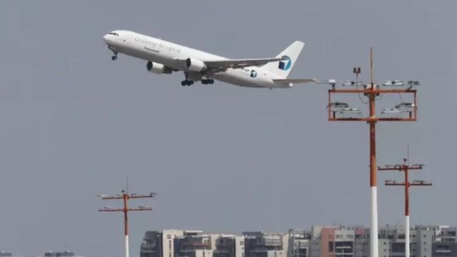 Irán restablece sus conexiones aéreas internacionales tras dos meses de conflicto