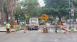 comienza la reparacion del hundimiento en la calzada sobre bulevar galvez frente a la plaza pueyrredon: los cortes y desvios de transito