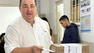 Votó Poletti y reconoció que con las lluvias colapsaron los desagües de algunos barrios