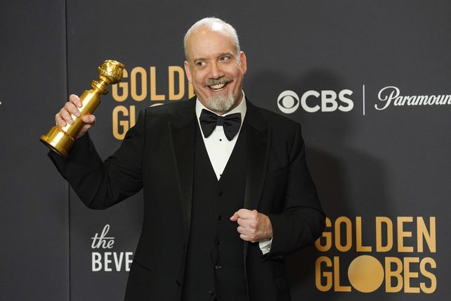 Paul Giamatti recibió un Globo de Oro como mejor actor por su interpretación del profesor Paul Hunham.