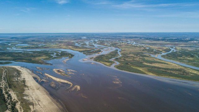 Río Paraná: anticipan niveles medios-bajos durante el verano y sin crecidas extraordinarias