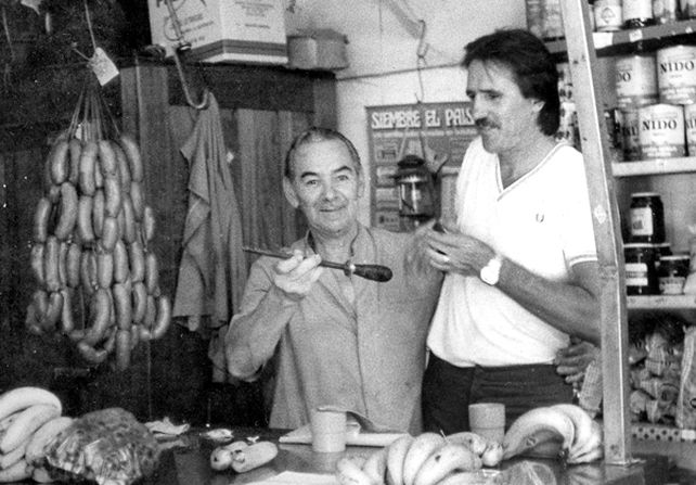 Don Antuña, como lo conocen todos, celebró un siglo de vida