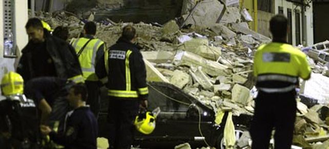 Siete muertos al derrumbarse un edificio de tres pisos en Mallorca
