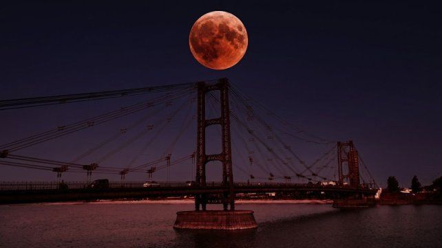 La Luna de Sangre vuelve a encender el cielo: cómo y cuándo ver el eclipse del año