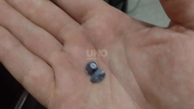 Uno de los plomos que hallaron en el lugar tras la denuncia de los vecinos