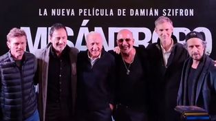 Los simuladores, Diego Peretti, Alejandro Fiore, Federico D’Elía y Martín Seefeld, más Jorge DElía y Damián Szifrón en la premiere de Misántropo.&nbsp;
