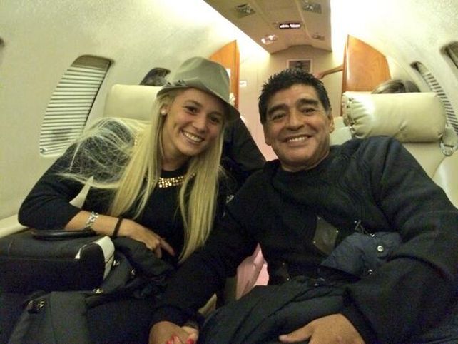 La joven Rocío usó la red social para mostrar que todo está bien con Maradona.