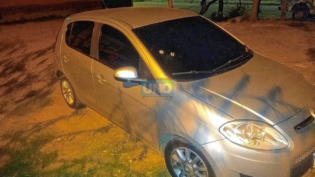 Balaceras en el Lomas sobre el auto de un condenado y en la casa de una vecina de la Villa 351