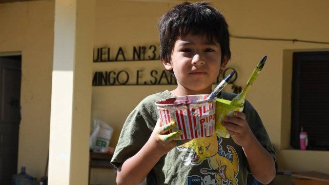 Reacondicionaron la escuela rural que fue incendiada y abrirá sus puertas el lunes