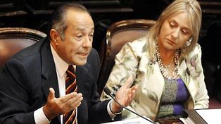 La Iglesia acepta la uni&oacute;n civil del  mismo sexo como el mal menor