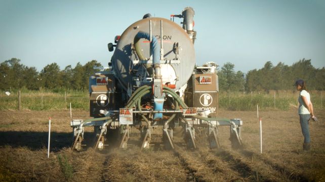 Fertilización. El sistema de El Trébol redujo el costo de fertilizantes.