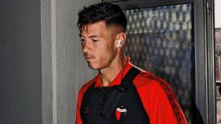 Lértora y un regreso con ilusión en Colón: Contento de volver a vestir esta camiseta