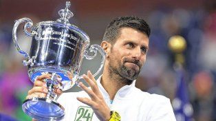 Djokovic batió a Medvedev