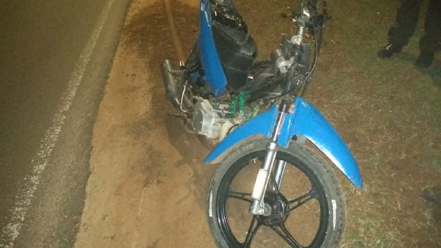 Huía de la Policía y se le quedó la moto tras correr picadas