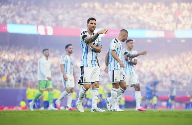 Leo Messi jugará por primera vez contra Inglaterra en toda su carrera con la selección argentina.