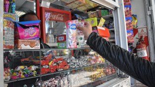 Los kioscos de Santa Fe están aumentando los precios de sus productos todos los días