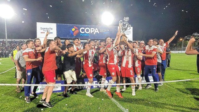Unión venció a Rosario Central por 2-0 y se consagró campeón de la Copa Santa Fe.