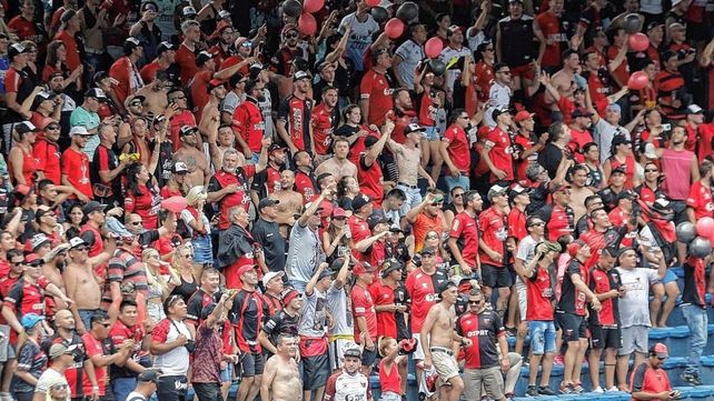 Central Córdoba le abre las puertas a los hinchas de Colón