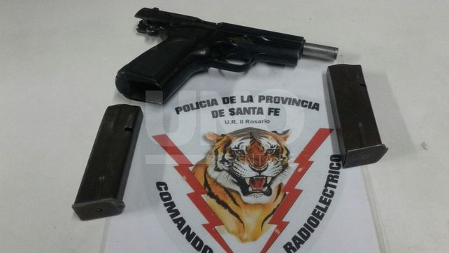 Cruenta balacera con un herido grave, siete detenidos y el secuestro de un arsenal