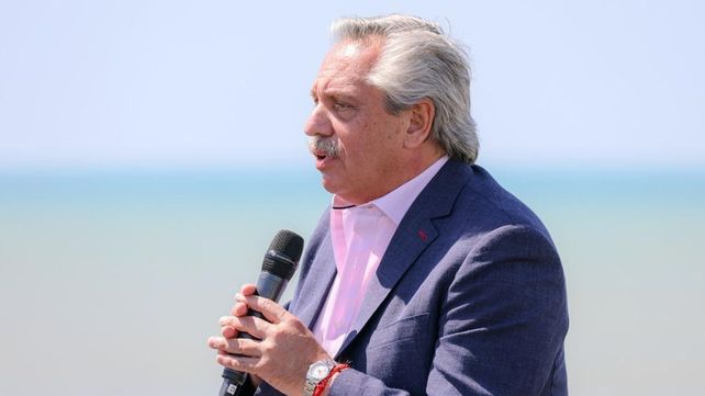 Fernández promulgó la nueva ley de movilidad jubilatoria Fernández promulgó la nueva ley de movilidad jubilatoria