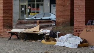 Ataques incendiarios contra personas en situación de calle: al menos cuatro casos durante 2025