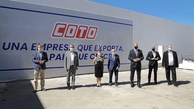 Rosario: COTO reinauguró un frigorífico