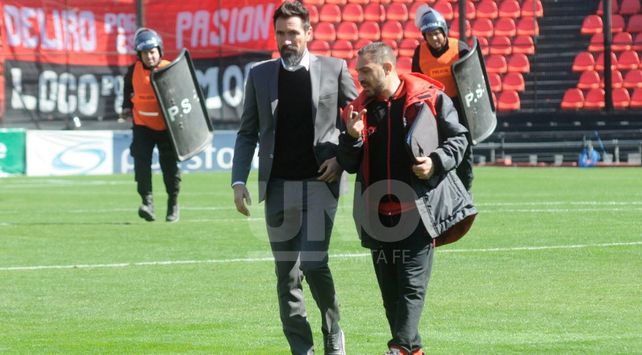 Los números por primera vez en su ciclo no le cierran a Domínguez