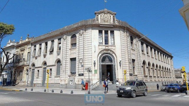El e-commerce mantiene vigente hoy el trabajo de los carteros