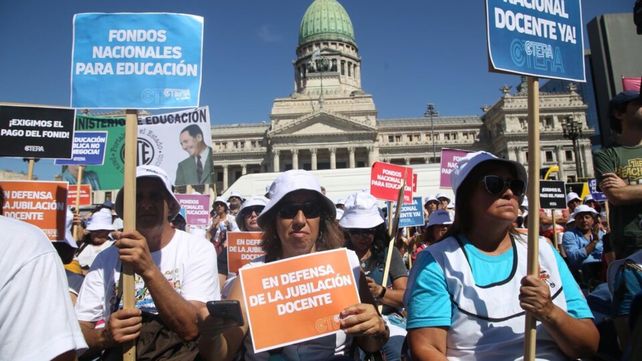 Los docentes reclaman por la continuidad del Fonid.