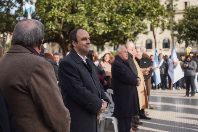 Corral participó del acto por los 200 años de la asunción del Brigadier López como gobernador