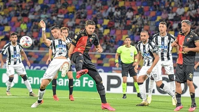 Colón ganó de visitante.