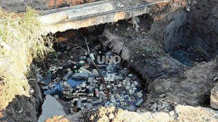 El municipio detectó gran cantidad de basura en los reservorios, desagües y canales a cielo abierto de la ciudad
