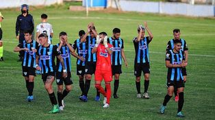 Juventud Unida sigue sin ganar en el Federal A
