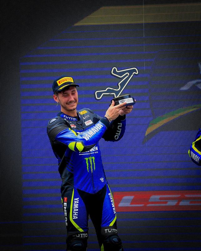 Novillo: "Estoy muy contento. Sea por los resultados del fin de semana como tambi&eacute;n por el andar en pista".