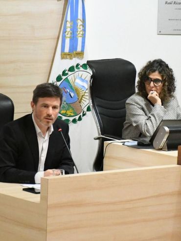 El referente económico de Kicillof pasó por Rosario y advirtió que la crisis se agrava