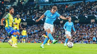 Julián Álvarez consiguió su primer doblete con la camiseta de Manchester City.