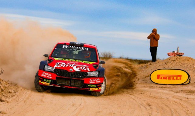 Martín Scuncio, a la cabeza de la Vuelta de la Manzana el día 1