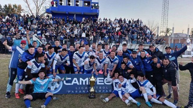 Viale FBC es el campeón de Paraná Campaña.