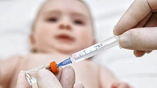 Baja vacunación en niños: Hay un riego real de que puedan volver a aparecer infecciones