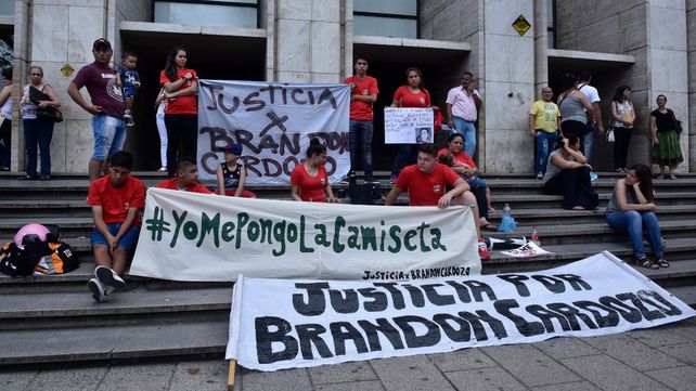 Reclamo. Familiares y allegados a Brandon se manifestarán también hoy.